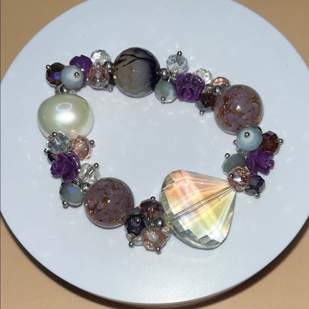 Glass Beaded Bracelet in Purple and Blue - Picture 4 of 7